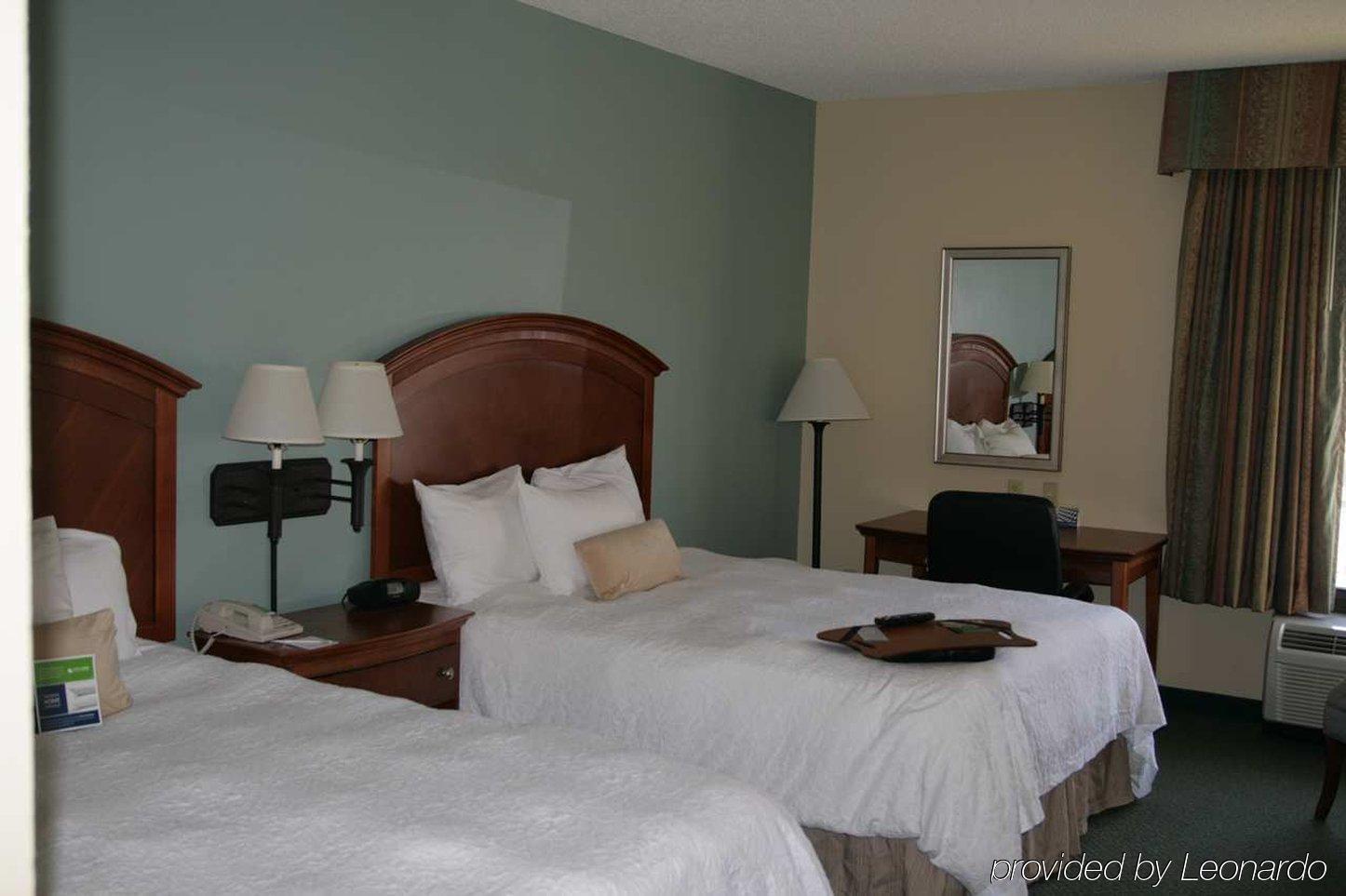 Hampton Inn San Antonio Stone Oak Bilik gambar